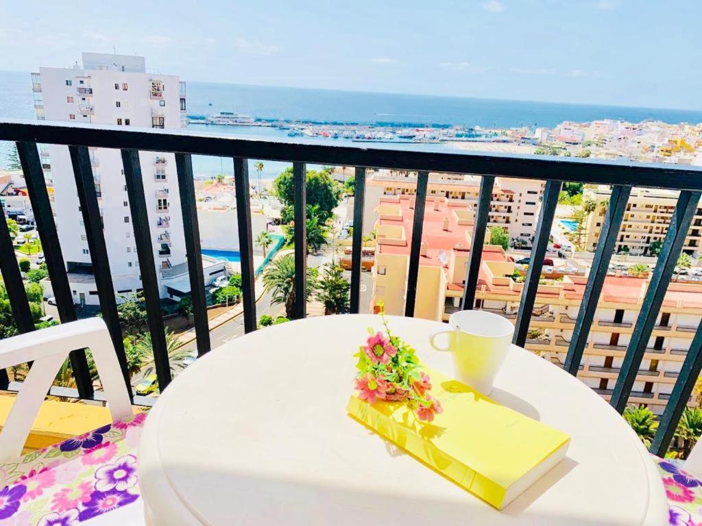 Amazing Views To Los Cristianos Bay In Achacay อาโรนา ภายนอก รูปภาพ